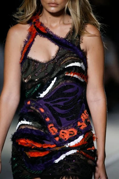 Look 143